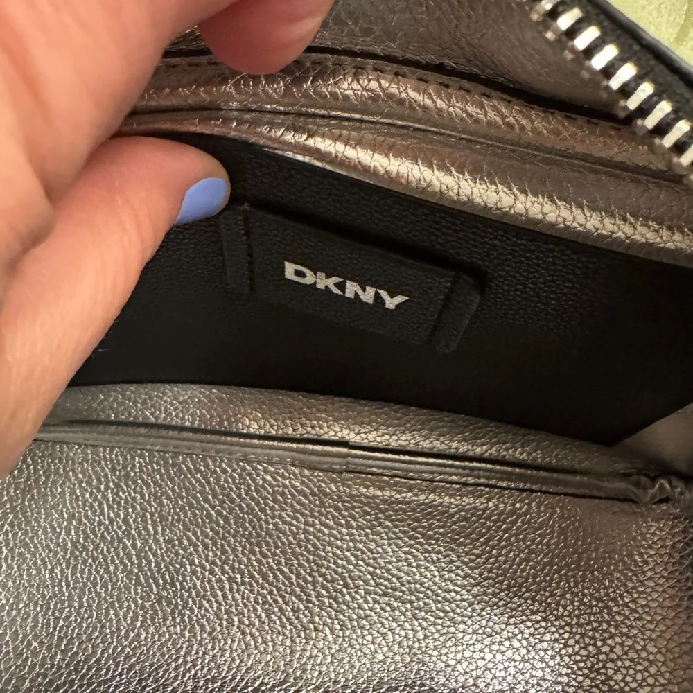 DKNY Kenza Crossbody Bag - Picture 4 of 9